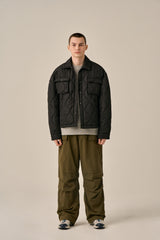 VOLUME POCKET PINTUCK PANTS - KHAKI