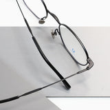 Knouun Round titanium glasses CODE. 101. A Black