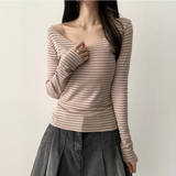ヨリダンガラワイドネックスリムロングスリーブTシャツ