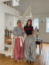 Plain two-pin tuck balloon training pants
