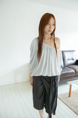 drape unbal off-shoulder top(3colors)