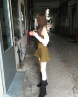 Slim crop cardigan
