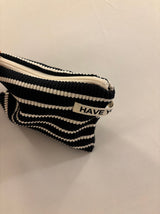 Mono ribbed stripe flat pouch - black , S size