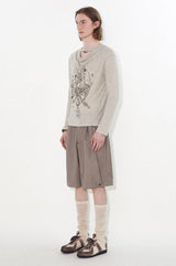 Long-sleeved T-shirt with a round neckline design