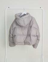 アウトストリングウィンターハイネックダックダウンパッド入りジャケット (Light Padded)