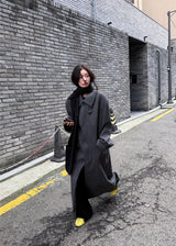 ウールハイネックロングコート