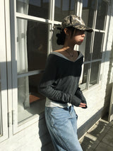 Deep V-neck see-through knit (6c)