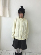 button flower hood zip-up