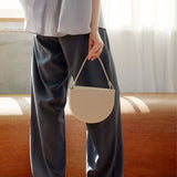 HALF MOON_black