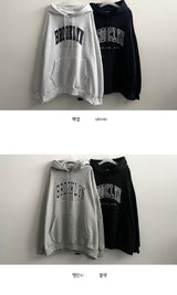 Mulnew lettering oversized napping hoodie