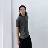 Linear Vintage Silhouette Short-sleeve