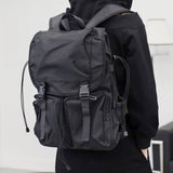 レーゲントゥーポケットバックパック