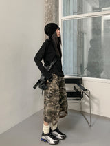 Reef Damage Camo Bermuda Pants