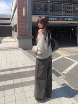 Picker V-neck Loose Cable Knit