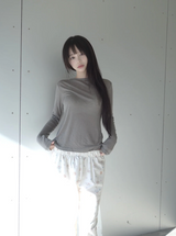 バラ長袖Tシャツ