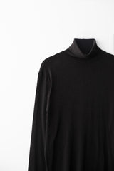 ソフトタートルネックTシャツ (ブラック)