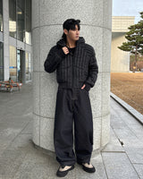 Beg Non-Fade Dart Denim Pants
