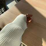 Can't Warm Round Knit