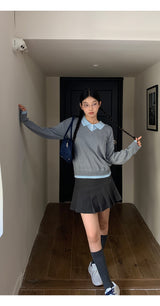 Collar Layered V-neck Long-Sleeved Knitwear