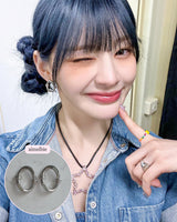 ノッティドオーバルリングピアス