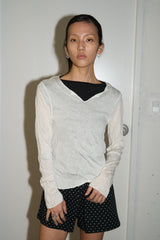 Crinkled V-Sleeve (Ivory)