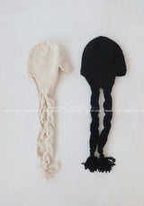 Twisted muffler earbuds Truffle hat
