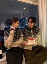 Sharp Uncle Wood Nordic Vintage Round Knit Cardigan