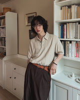 Melting line boucle collar knit