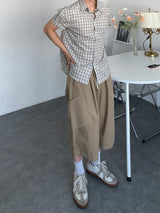 Diagonal Pocket Stitch Bermuda Pants