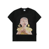 24FW FLOWER EARRINGS GIRL BABY FACE SHORT SLEEVE T-SHIRT (OVERSEAS EXCLUSIVE) BLACK