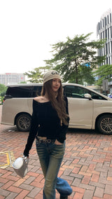 Back see-through lace long-sleeved T-shirt
