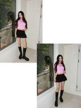 Short-sleeved cropped T-shirt with coloring lettering