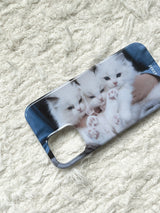 [three kitty sisters hard case]