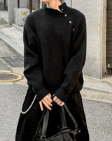 Nell Line Neck Button Knit