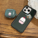 [MADE] Cupcake case deep green