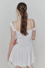 ペタルラッフルドレス white