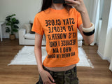 stay close lettering tee