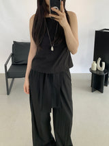 レイナ ホルターネックスリーブレスブラウス