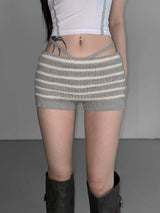 kiara kint string short(2 color)