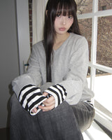 Pruel ベーシックⅤネックニット