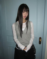 Piyo V-neck V-neck lace sleeveless shirt
