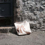 Heno Tote