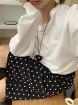 [MADE] Stern hip-to-way off-shoulder sweatshirt