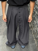 Loose Fit Pleated Buttoned Pants