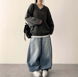 Disco Pop Duc Thick Sleeve Punching V-Neck Knit