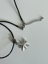 Star piece necklace