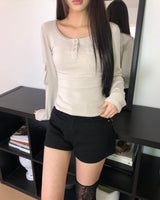 Mute U-Neck Pocket Long Sleeve T-Shirt