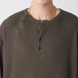 DIAGONAL WAFFLE HENLEY NECK