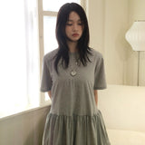 ラッフルTシャツ