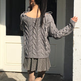 Uns Ribbon Strap Off-Shoulder Loose Fit Twisted Knitwear
